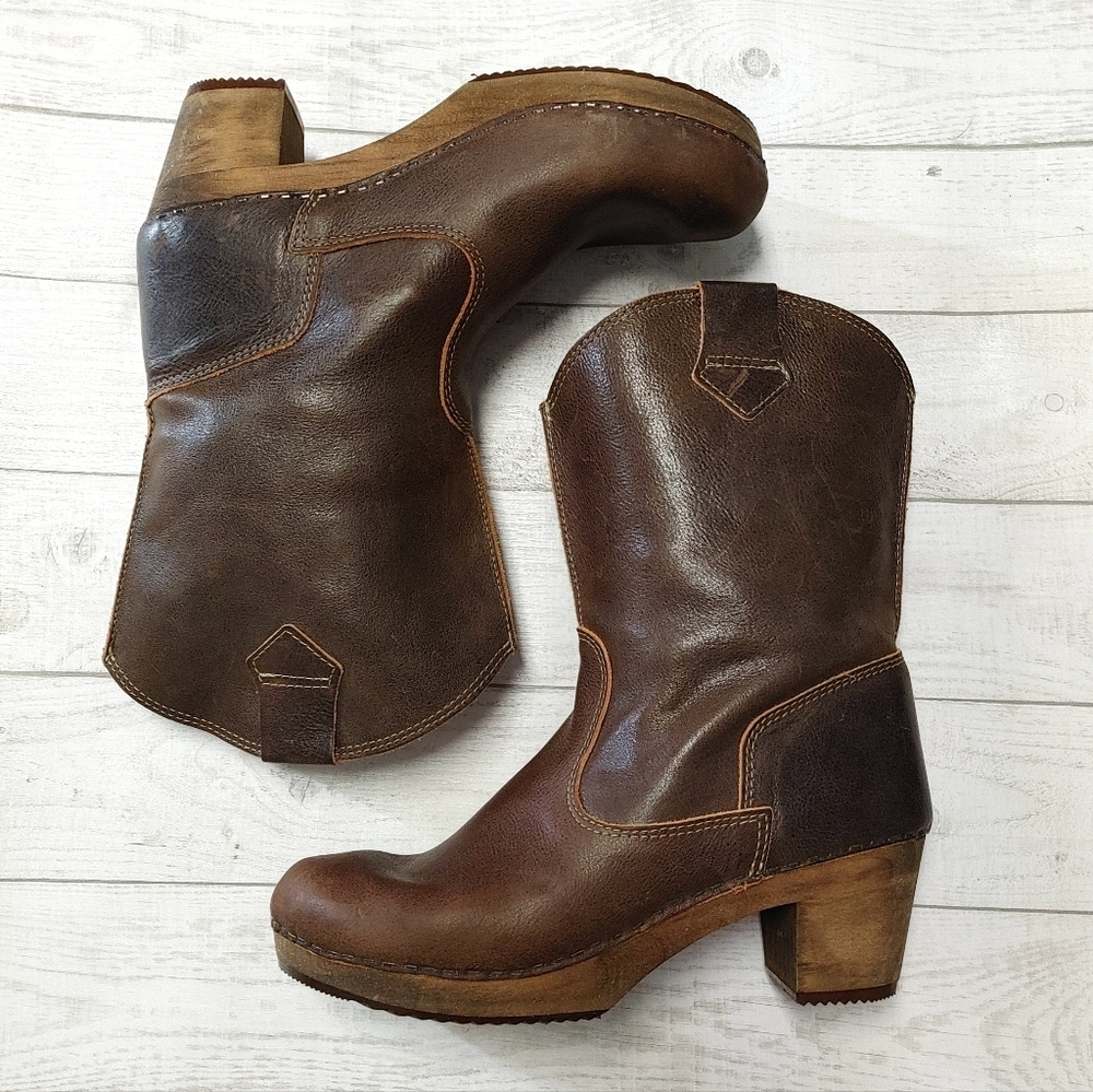 Sanita Laureen Leather Clogs